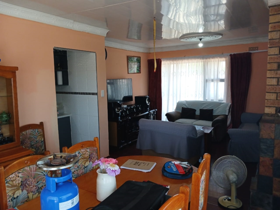 3 Bedroom Property for Sale in Mdantsane Nu 17 Eastern Cape